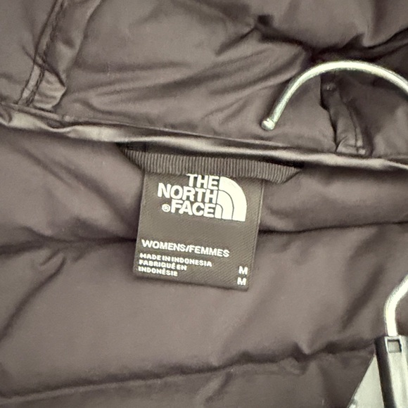 EUC North Face Belleview down parka jacket M - Picture 3 of 8